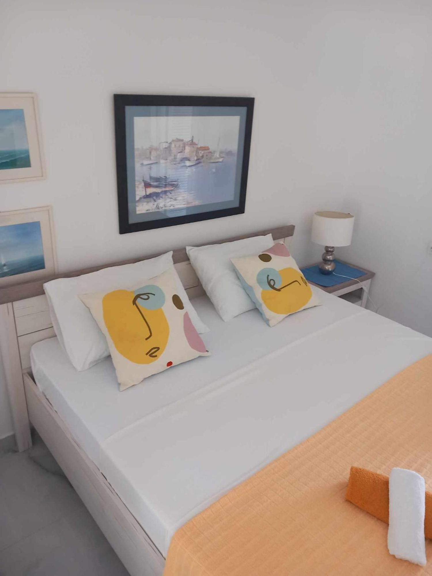 Studio Apartman Marija Petrcane Eksteriør bilde